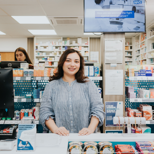 Pharmacist (2).png